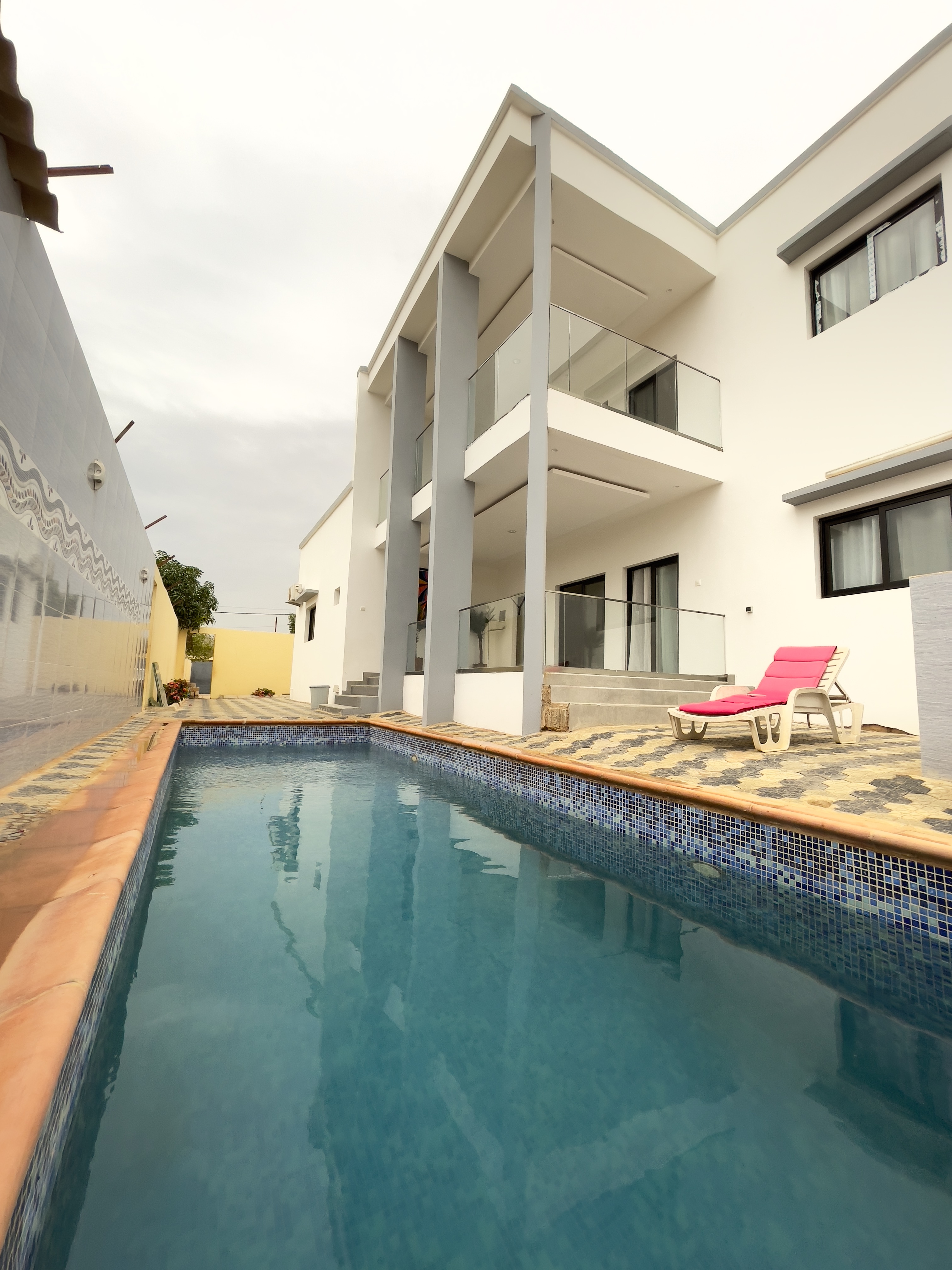 VILLA NDAYANE - Duplex moderne sur la Petite Côte